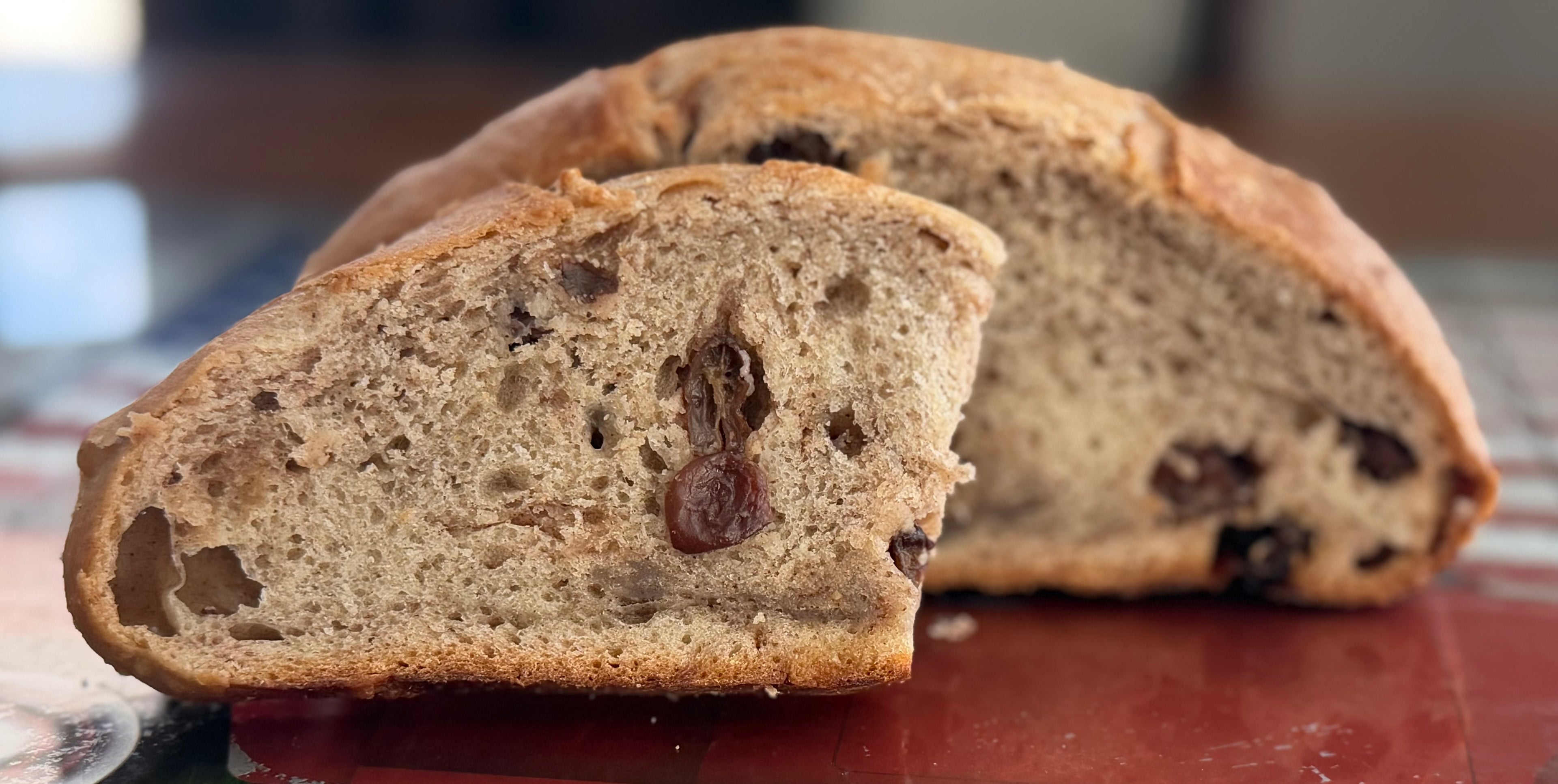 Cinnamon Raisin Sourdough Bread