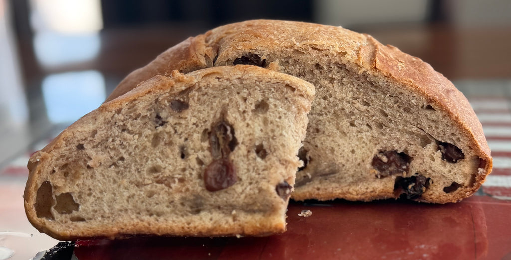 Cinnamon Raisin Sourdough Bread